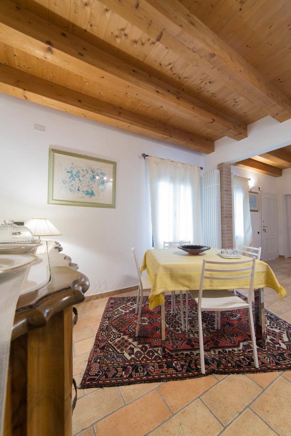 B&B&B Superior Мира Экстерьер фото